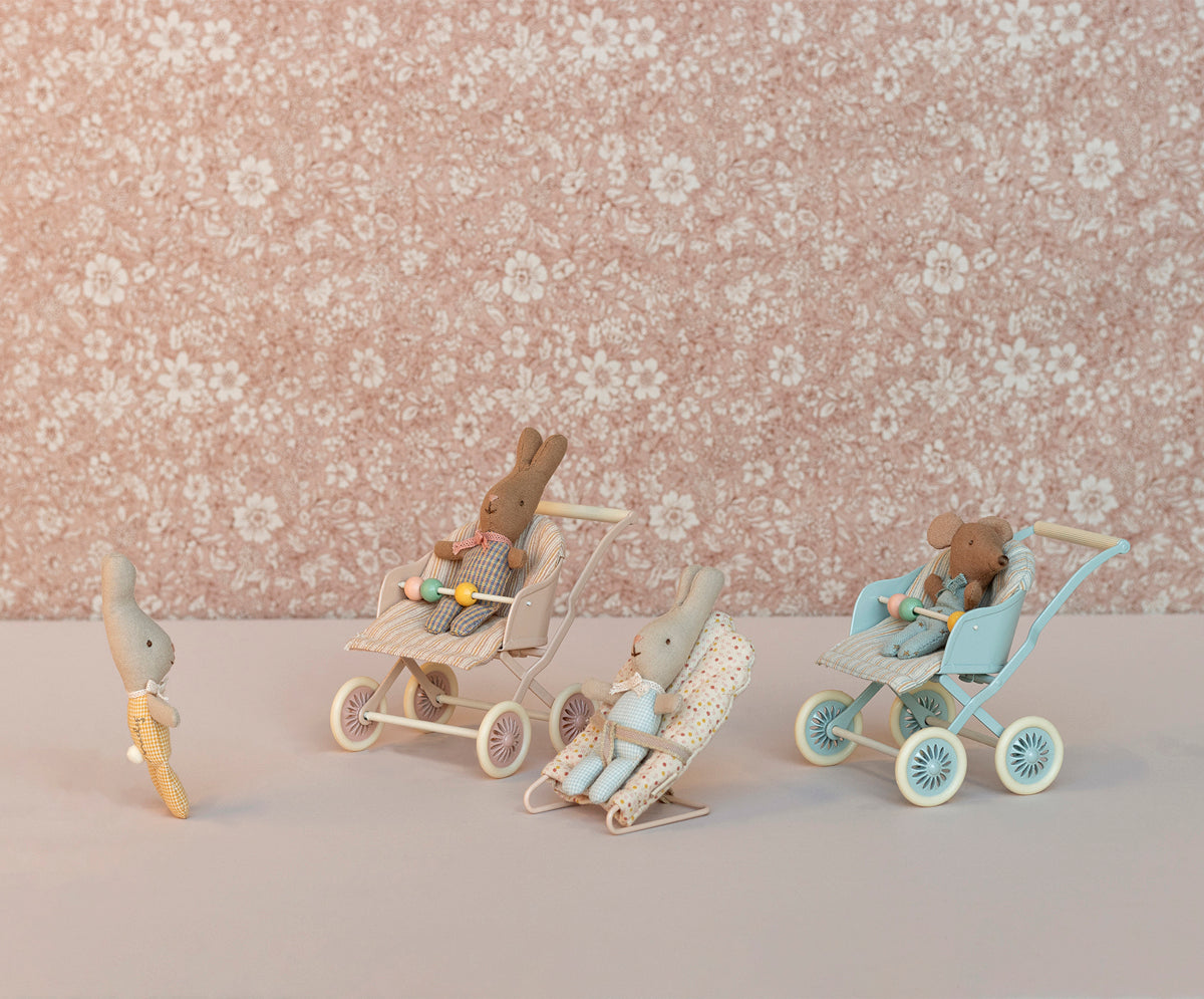 Maileg Stroller Baby Mouse - Blue at Bibelot Leek