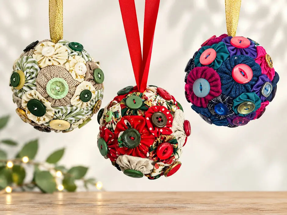 Fabric Christmas Bauble using Suffolk Puffs with Calm Craft Create in Leek, Staffordshire