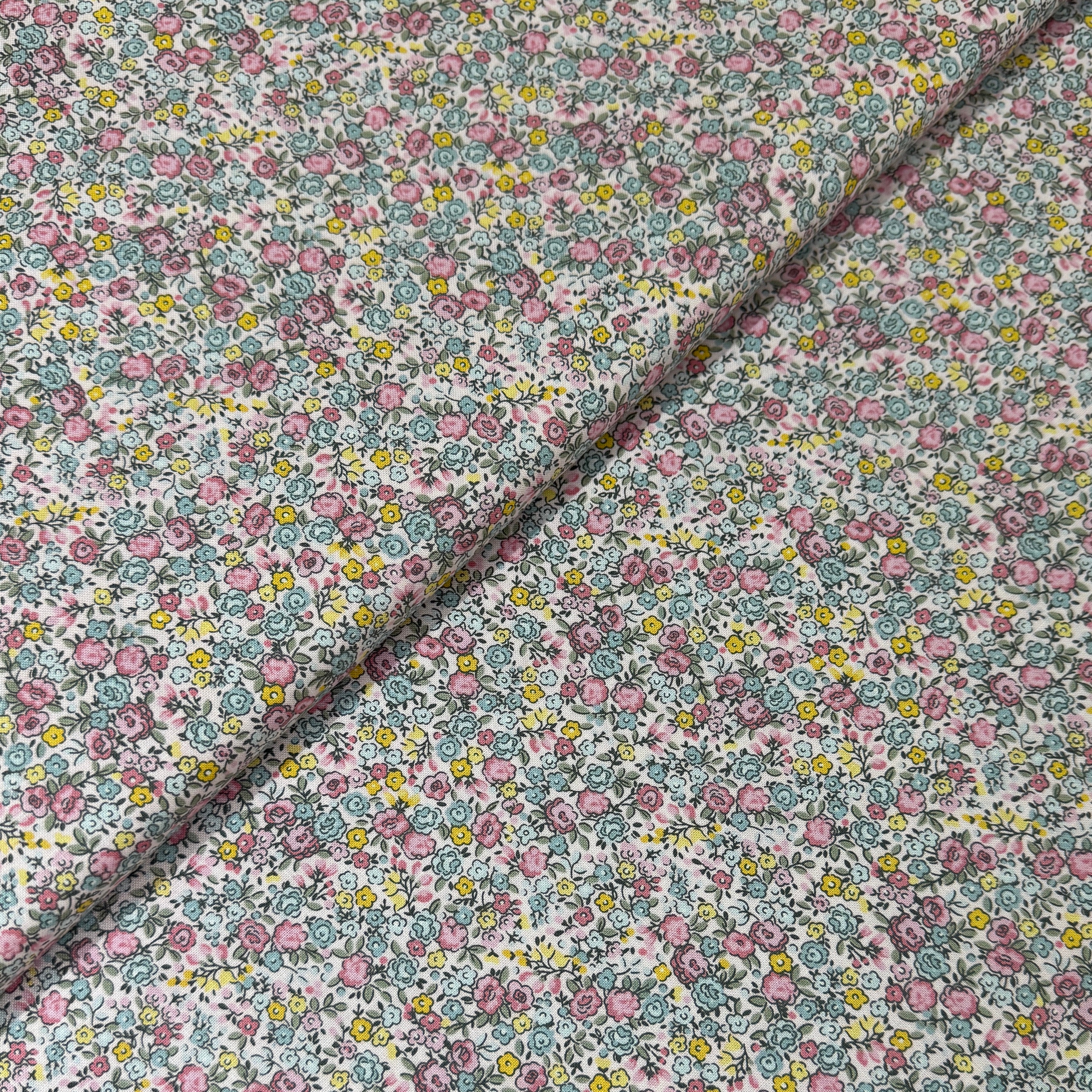 Makower Petite Fleur Rose Pink 181/P Cotton Fabric at Bibelot, Leek