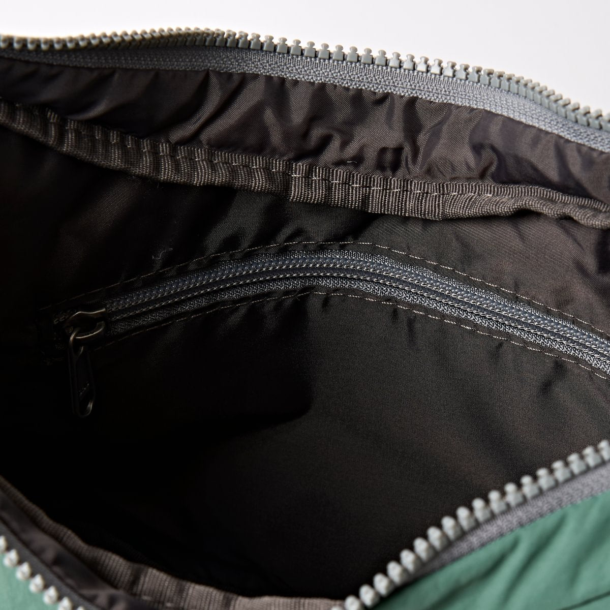 Roka Belsize Handbag Arctic Taslon