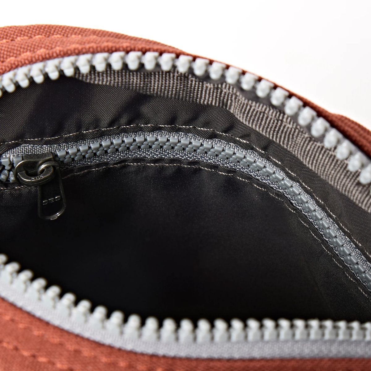 Roka Bond Crossbody Recycled Canvas: Henna at Bibelot Leek