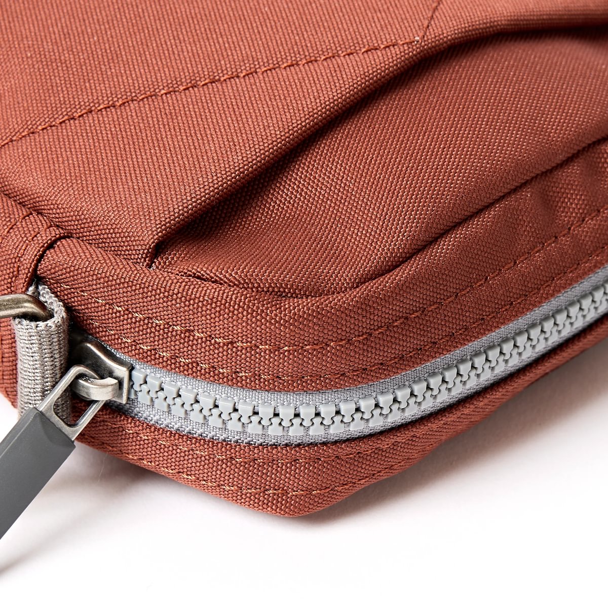 Roka Bond Crossbody Recycled Canvas: Henna at Bibelot Leek