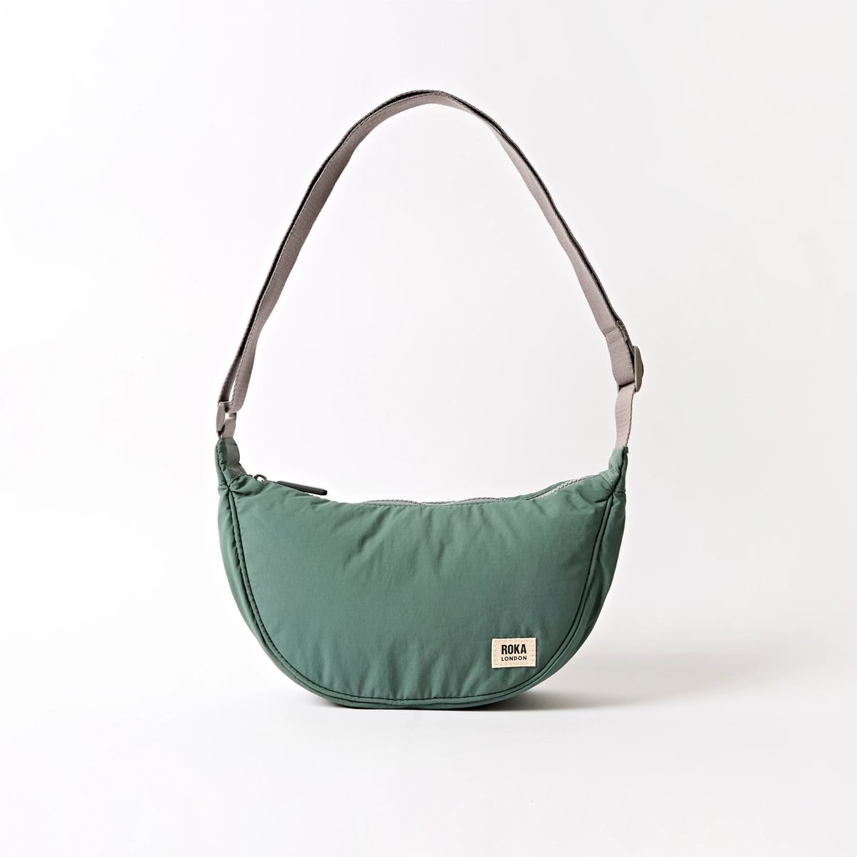 Roka Farringdon Taslon: Arctic