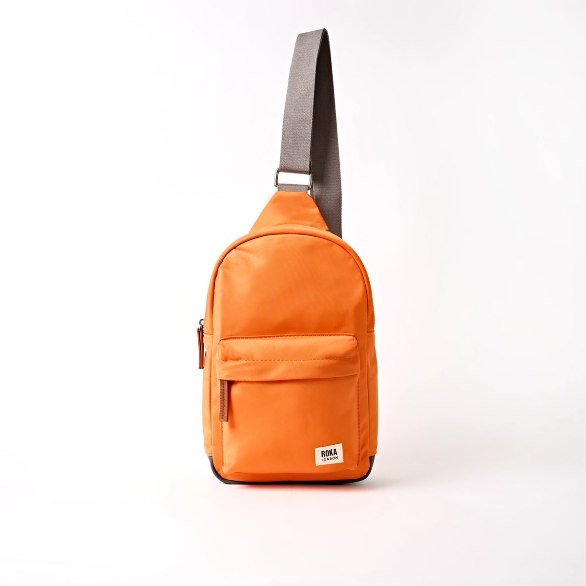 Roka Willesden Sling in Jaffa Orange Nylon - Large Bibelot Leek