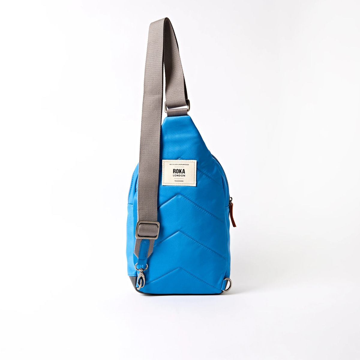 Roka Willesden Sling in Malibu Blue Nylon - Large at Bibelot Leek