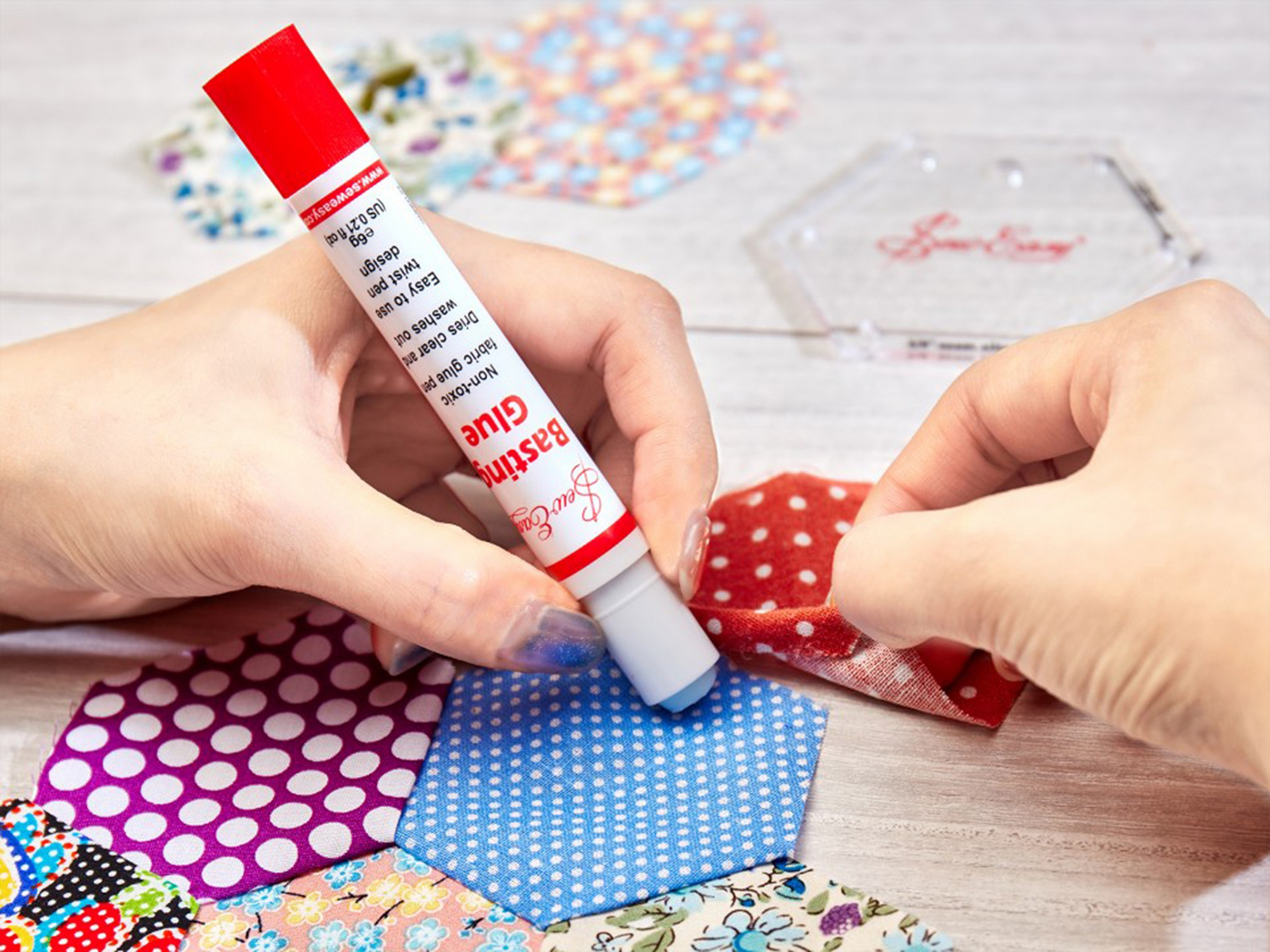 Sew Easy Basting Glue at Bibelot Leek