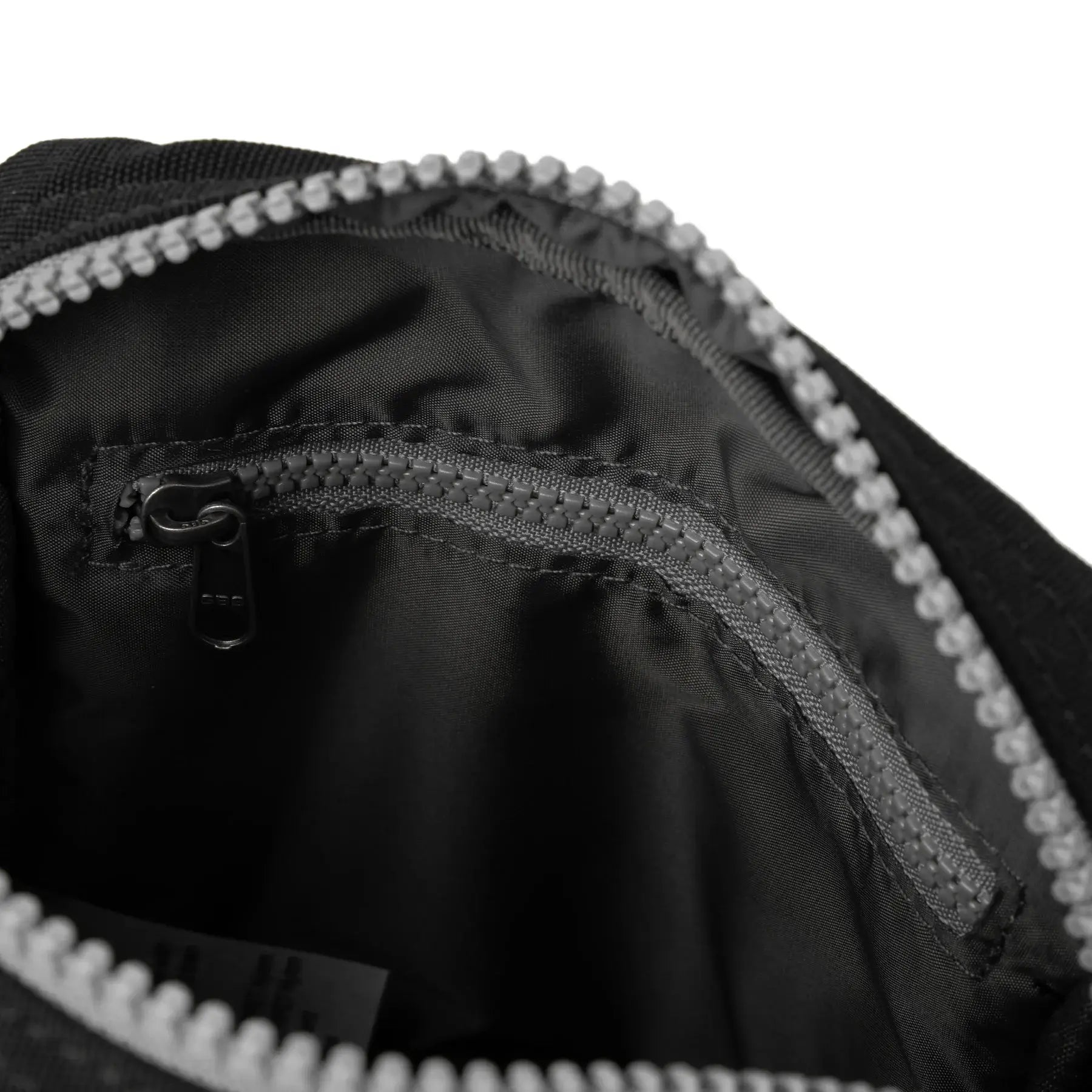 Roka Bond Crossbody Recycled Canvas: Ash image 4