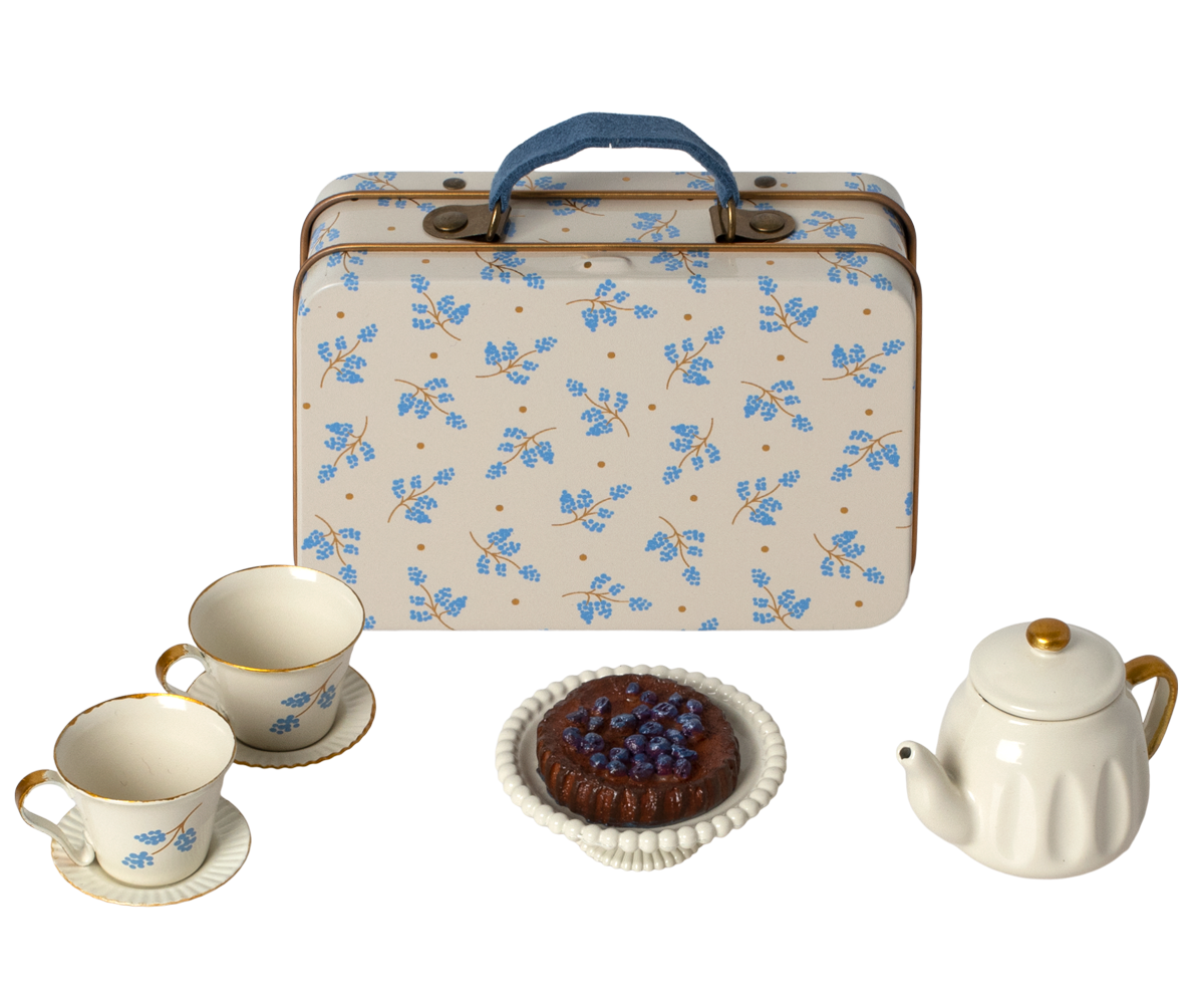 Maileg Afternoon Treat, Mouse - Blue Madelaine