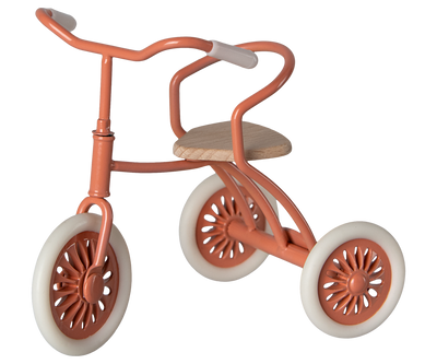 Maileg Abri à Tricycle. Mouse - Coral at Bibelot Leek