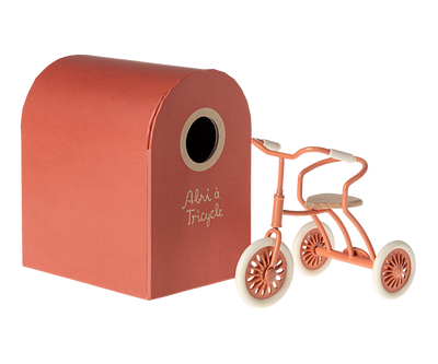 Maileg Abri à Tricycle. Mouse - Coral at Bibelot Leek