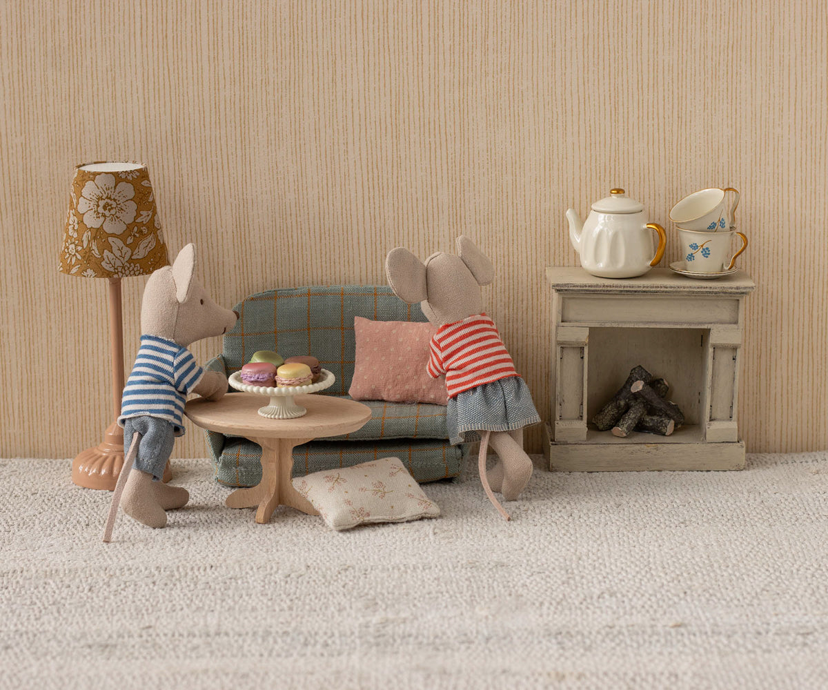 Maileg Oval Coffee Table, Mouse - Nature at Bibelot Leek