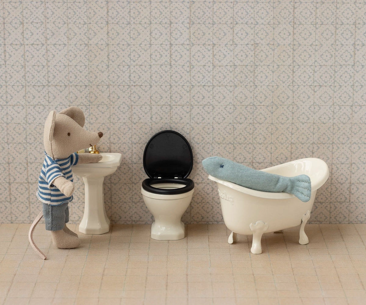 Maileg WC, Mouse - Off White at Bibelot Leek