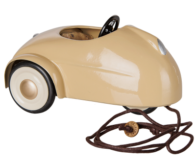 Maileg Car, Mouse - Wheat at Bibelot Leek UK Stockist