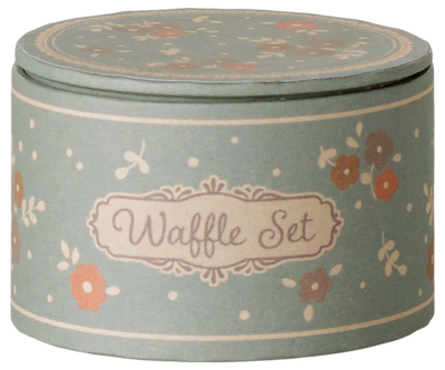 Maileg Waffle Set, Mouse at Bibelot Leek UK Stockist