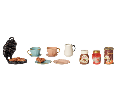 Maileg Waffle Set, Mouse at Bibelot Leek UK Stockist