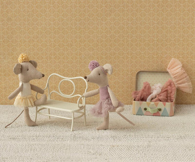Maileg Ballerina Mouse, Little Sister - Off White at Bibelot Leek