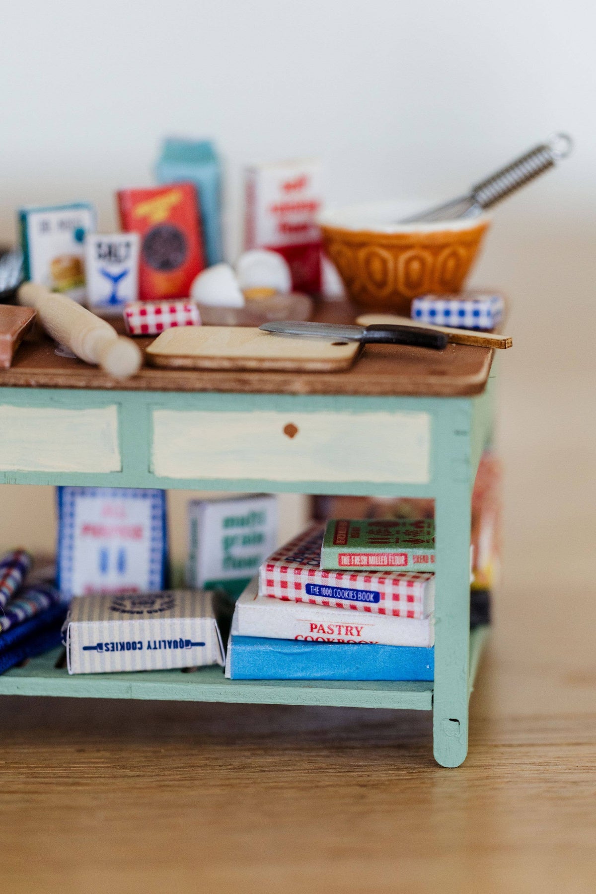 Mouse Mansion Mini Scene Kit – Baking Cookies Sam & Julia at Bibelot Leek UK Stockist