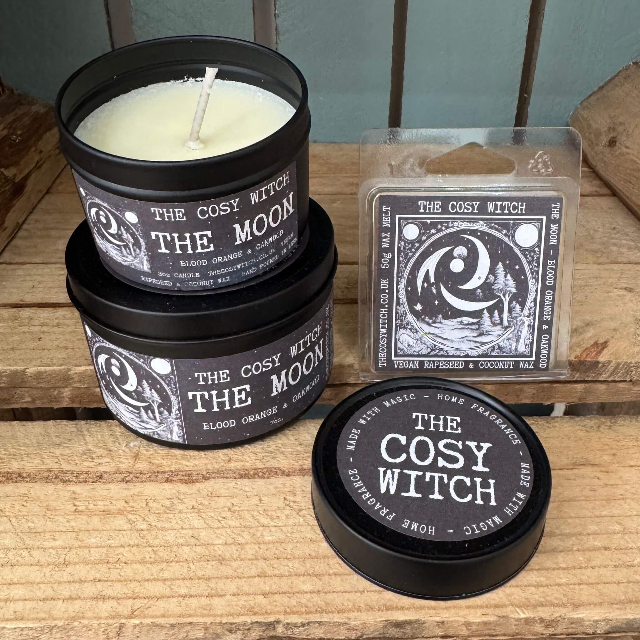 The Cosy Witch The Moon Tarot Blood Orange & Oakwood Candle / Wax Melt image 0