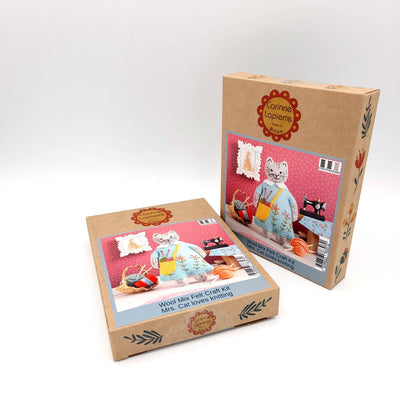 CORINNE LAPIERRE LIMITED
Mrs. Cat Loves Knitting Felt Craft Mini Kit