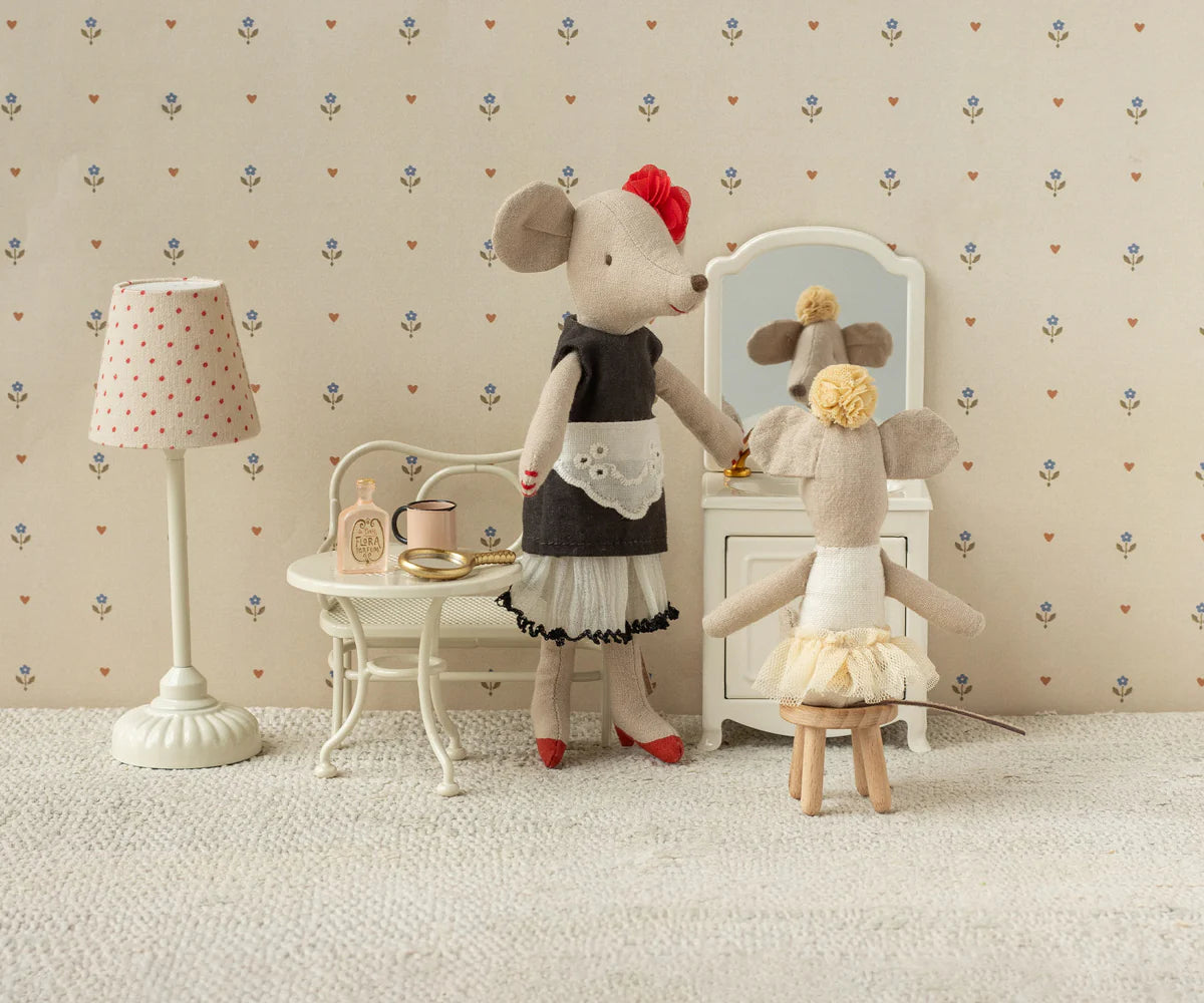 Maileg Beautician Mouse, Mum at Bibelot Leek