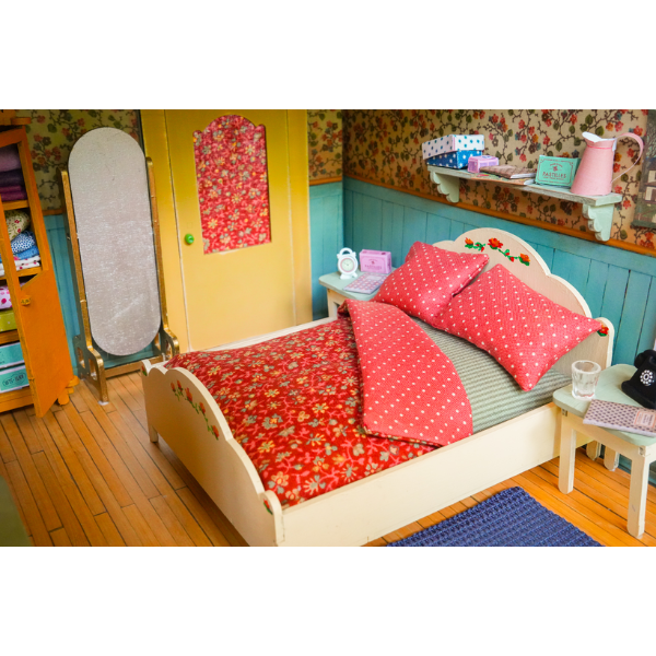 Mouse Mansion Furniture Kit - Bedroom Sam & Julia UK Stockist