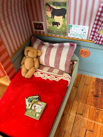 Mouse Mansion to go- Bedroom