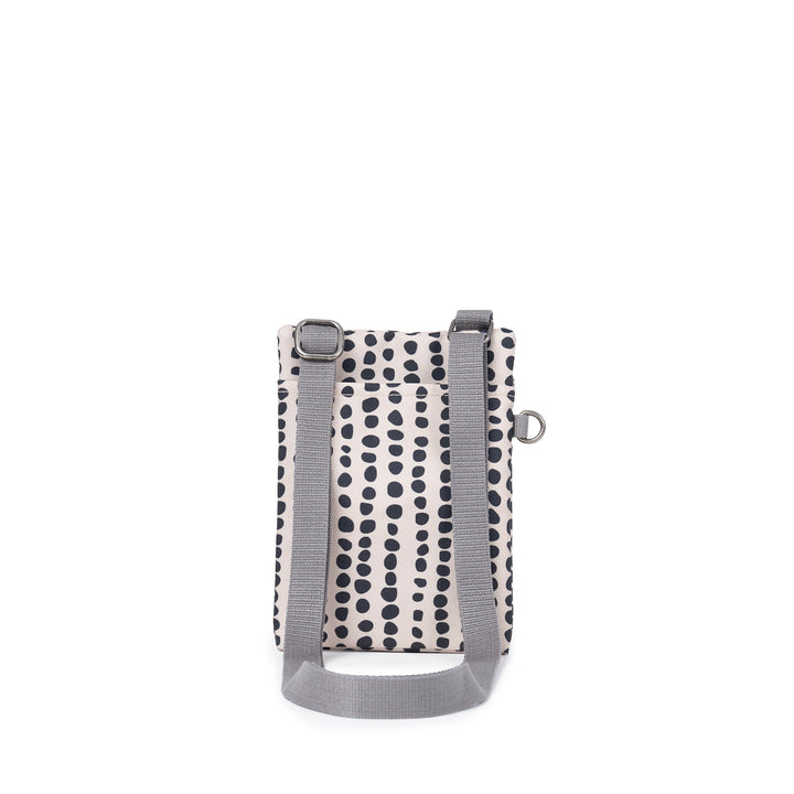 Roka Chelsea Recycled Nylon: Linear Dot