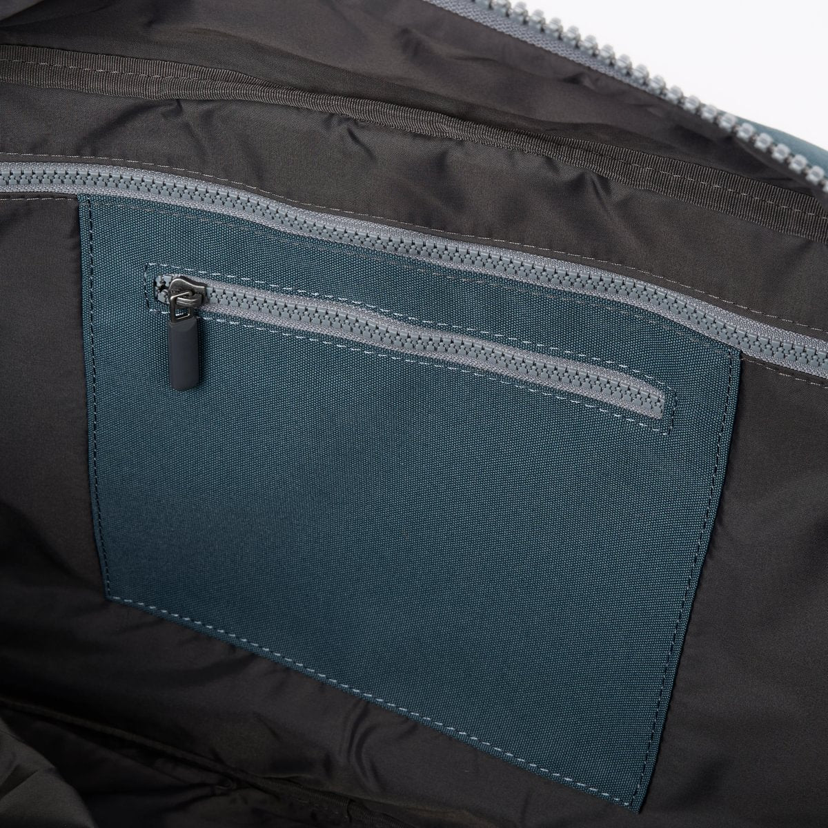 Roka Gatwick Carry-On Duffel Bag in Airforce Canvas - Medium at Bibelot Leek