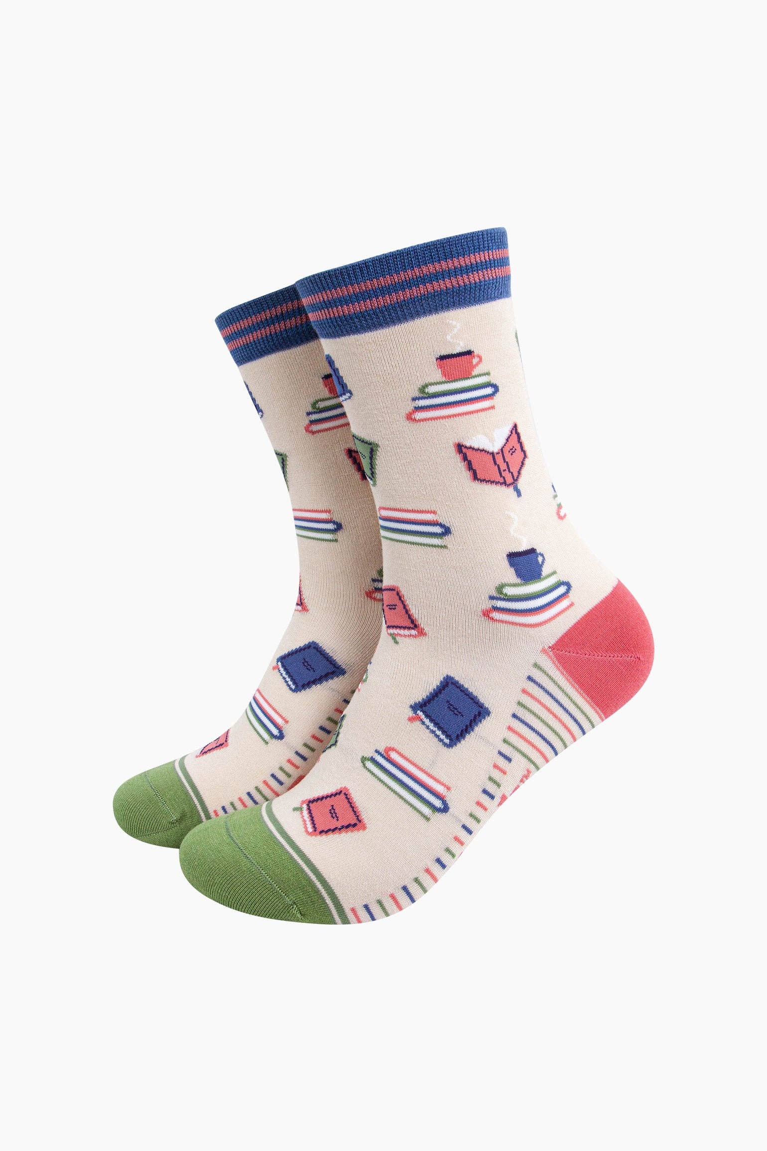 Women's Book Lover Bamboo Socks in Cream Bibelot Leek