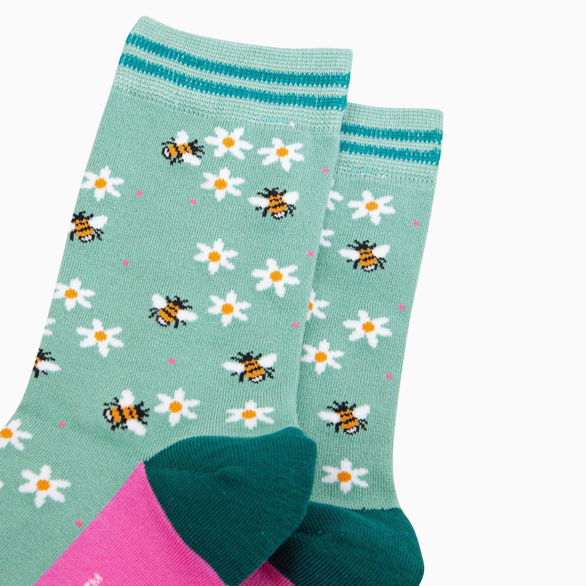 Women's Busy Bees Floral Bamboo Socks in Green Bibelot Leek