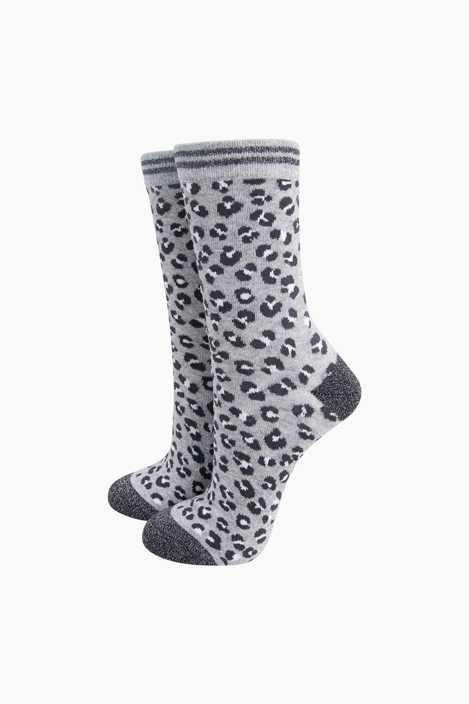 Women's Leopard Print Combed Cotton Glitter Socks in Grey Bibelot Leek