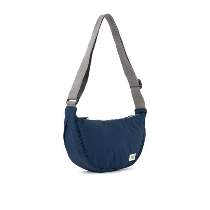 Roka Farringdon Taslon: Midnight image 1
