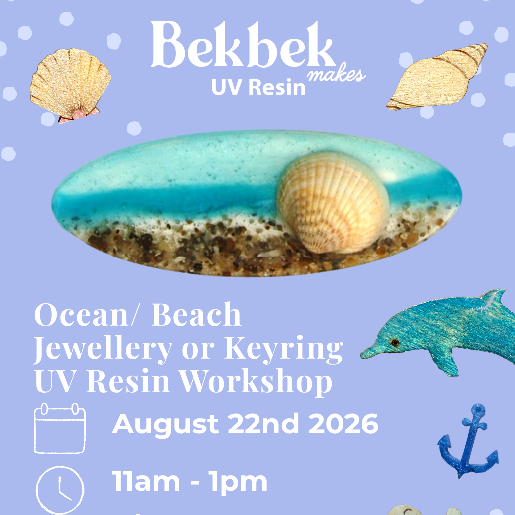 Ocean and beach themed UV resin jewellery workshop with Bekbek Makes at Bibelot Leek